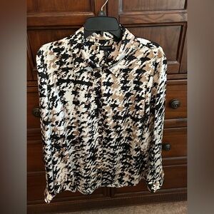 NWT *Great for Work* THE LIMITED Black, Tan and White Houndstooth Blouse,Size XL
